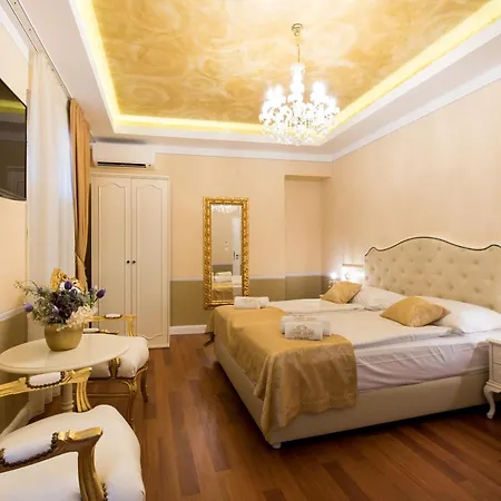 Square Heritage Split