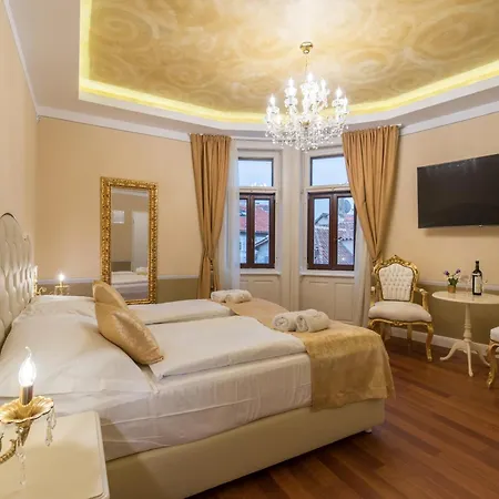 Square Heritage Hotell