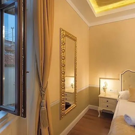 Отель Square Heritage 4*