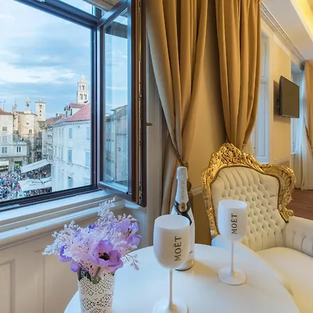 Hotell Square Heritage Split