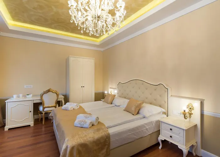 Square Heritage Ξενοδοχείο 4*