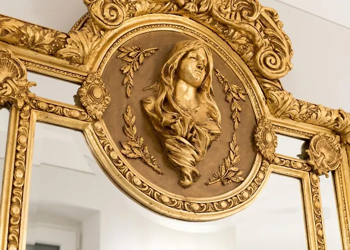 Ξενοδοχείο Square Heritage 4*