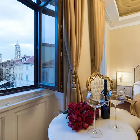 Square Heritage 4* Spalato